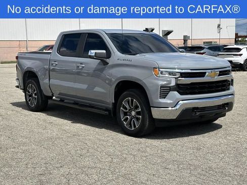 Used 2024 Chevrolet Silverado 1500 LT AWD/4WD image 8