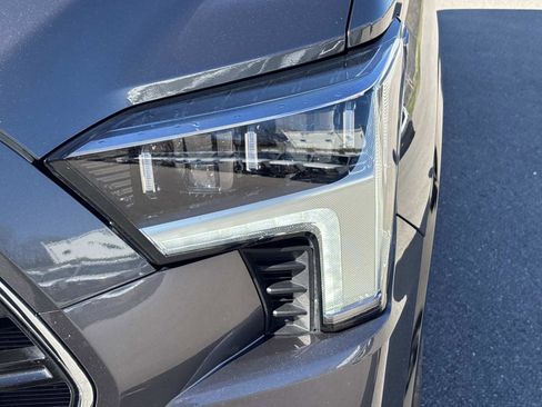 Used 2024 Toyota Sequoia Platinum image 12