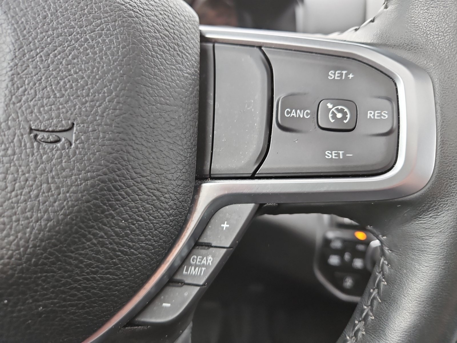 Used 2024 RAM 1500 Big Horn AWD/4WD image 25