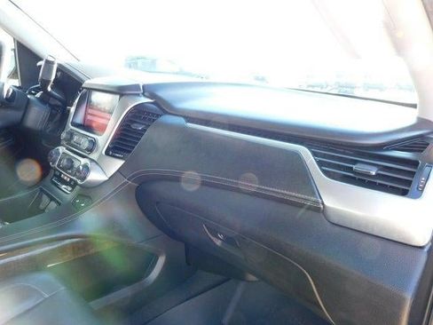 Used 2020 Chevrolet Tahoe LT w/ Luxury Package image 33