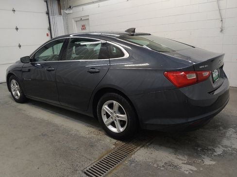 Used 2020 Chevrolet Malibu LS w/ LPO, Convenience Package 1 FWD image 3