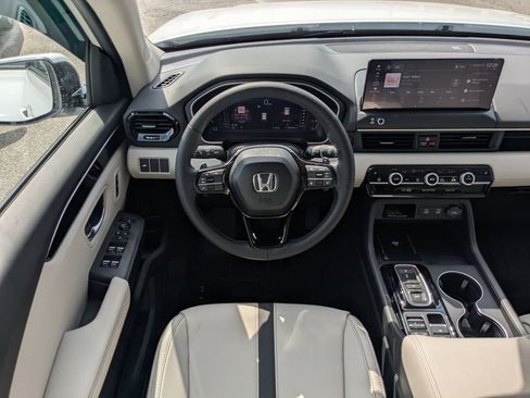 Used 2026 Honda Pilot EX-L image 15