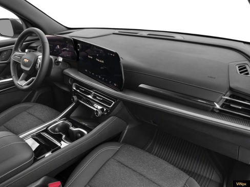 New 2026 Chevrolet Traverse LT FWD image 5