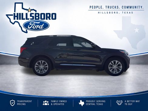 Used 2024 Ford Explorer XLT w/ Equipment Group 202A AWD/4WD image 4