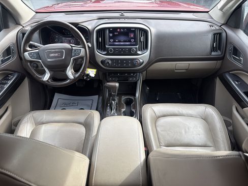 Used 2015 GMC Canyon SLT image 16