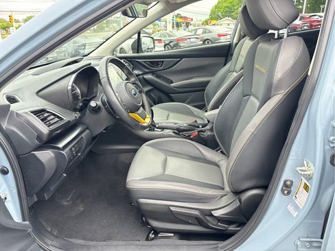 Used 2021 Subaru Crosstrek 2.5i Sport w/ Moonroof Package AWD/4WD image 8