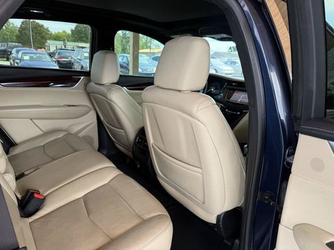 Used 2017 Cadillac XT5 Luxury w/ Driver Awareness Package FWD image 53