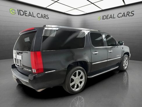 Used 2013 Cadillac Escalade ESV Luxury AWD/4WD image 5