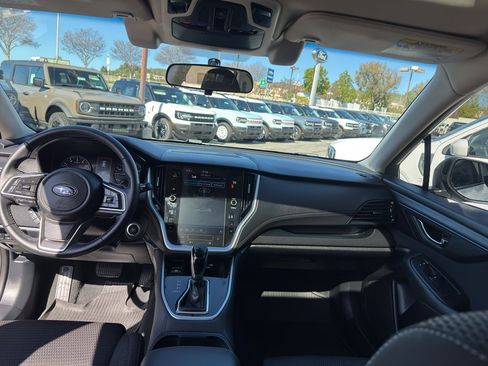 Used 2022 Subaru Outback Premium image 23