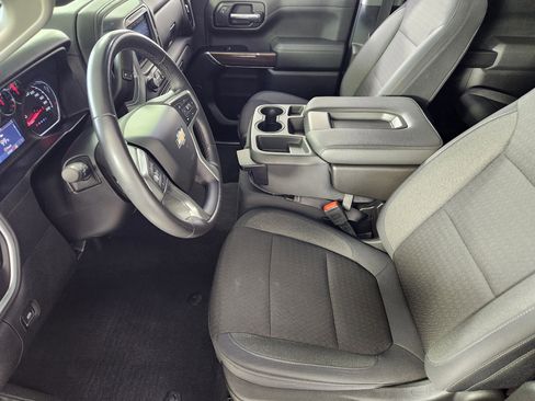 Used 2019 Chevrolet Silverado 1500 LT image 11