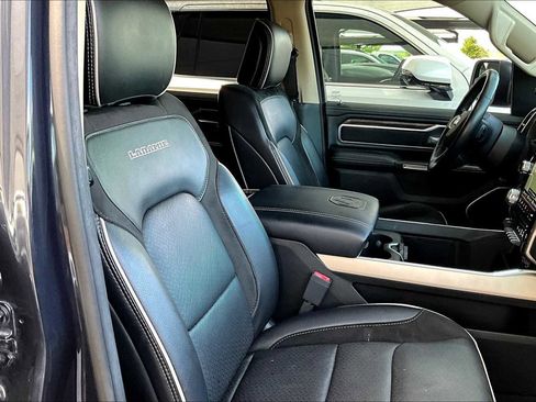 Used 2020 RAM 1500 Laramie image 8