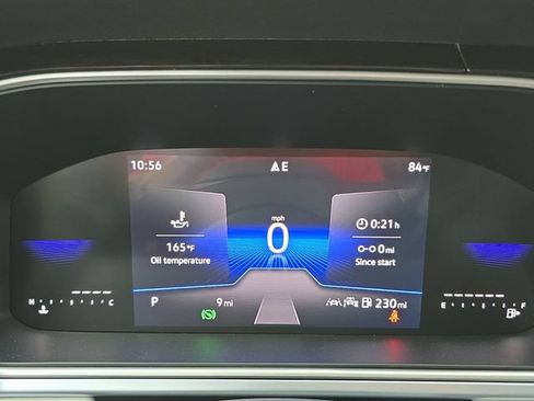 Certified 2025 Volkswagen Taos SE FWD image 18