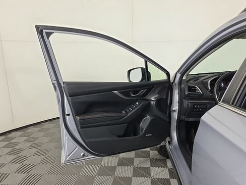 Used 2020 Subaru Crosstrek 2.0i Limited w/ Moonroof Package w/Navigation AWD/4WD image 21