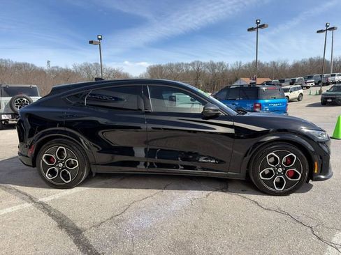 Used 2022 Ford Mustang Mach-E GT image 8