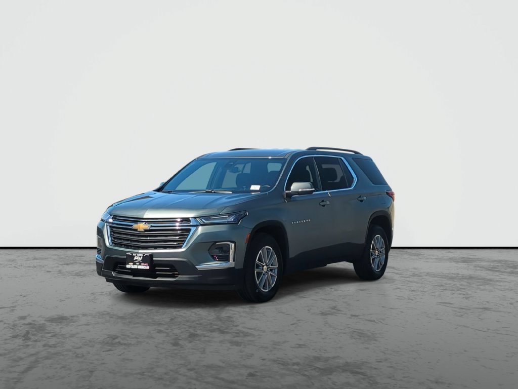 Used 2023 Chevrolet Traverse LT FWD image 4