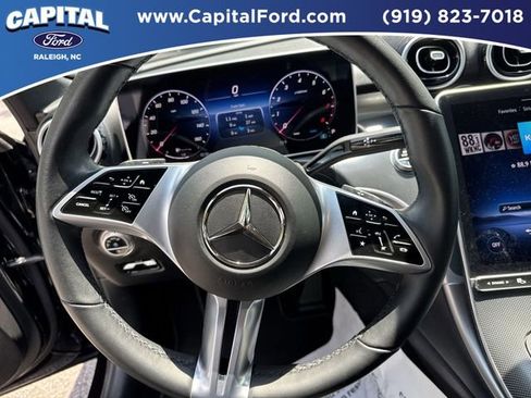 Used 2025 Mercedes-Benz C 300 4MATIC Sedan image 25