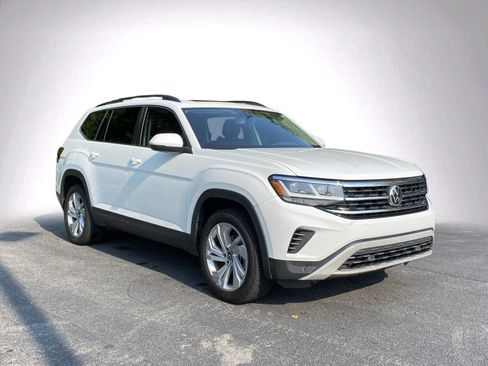 Used 2021 Volkswagen Atlas SE FWD image 2
