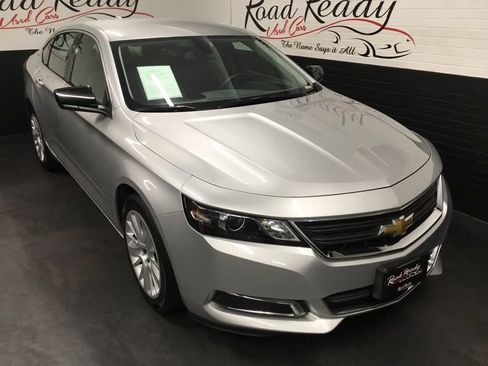Used 2015 Chevrolet Impala LS w/ LS Convenience Package image 2
