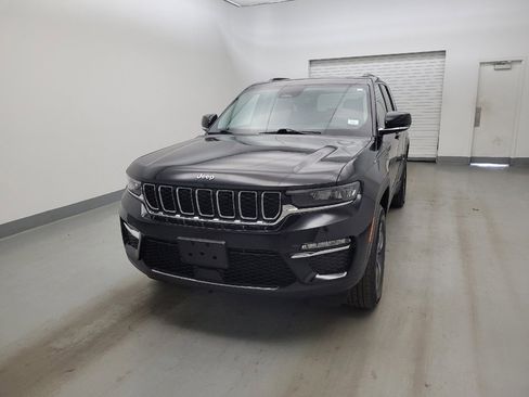 Used 2023 Jeep Grand Cherokee 4WD 4xe w/ MOPAR Finishing Package image 15