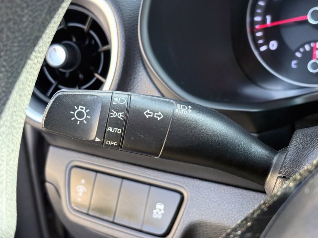 Used 2023 Kia Forte LXS FWD image 14