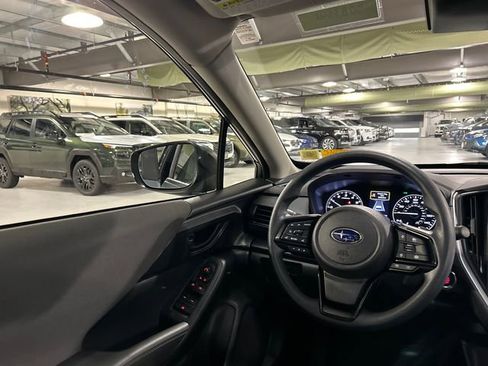 Used 2025 Subaru Crosstrek 2.0i Premium AWD/4WD image 23