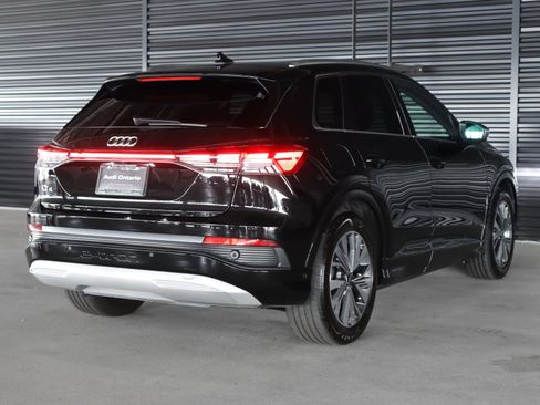 Used 2023 Audi Q4 e-tron Premium w/ Premium Plus RWD image 16