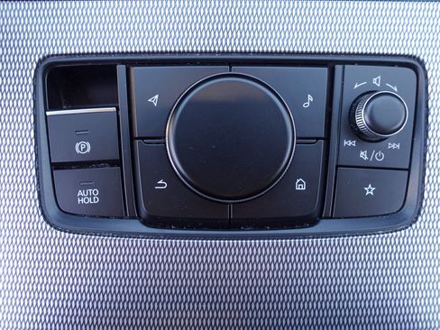 Used 2024 MAZDA CX-90 Plug-In Hybrid w/ Preferred image 19