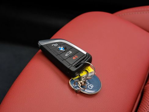 Used 2026 BMW 330i Sedan RWD image 64