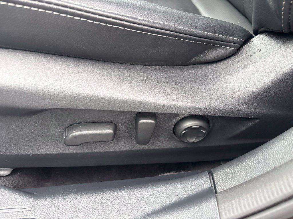 Certified 2023 Subaru Outback Touring AWD/4WD image 20