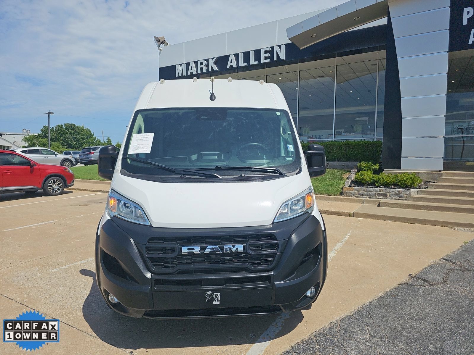 Used 2025 RAM ProMaster 2500 w/ Convenience Group FWD image 9
