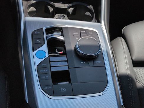 Used 2024 BMW i4 eDrive35 w/ Premium Package RWD image 26