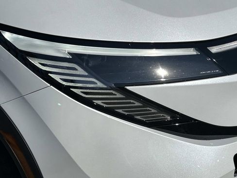 New 2026 Nissan Leaf Platinum+ w/ Cargo Package (Platinum+) FWD image 10