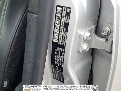 Used 2016 Jeep Renegade Limited FWD image 36