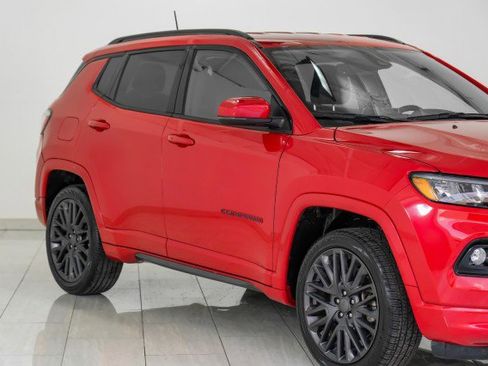 Used 2023 Jeep Compass Limited image 61