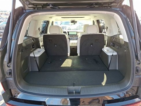 Used 2024 Hyundai Santa Fe Calligraphy image 28