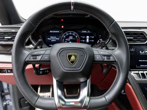 Used 2023 Lamborghini Urus S image 15