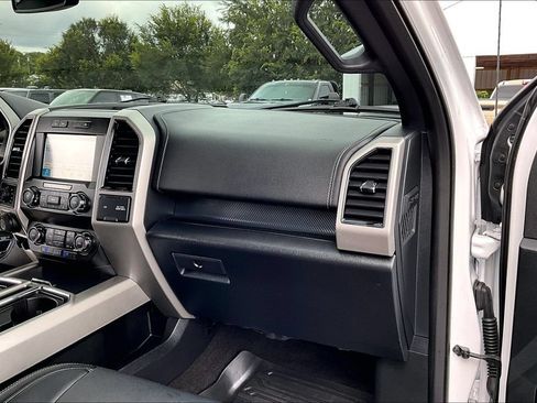 Used 2019 Ford F150 Lariat AWD/4WD image 28