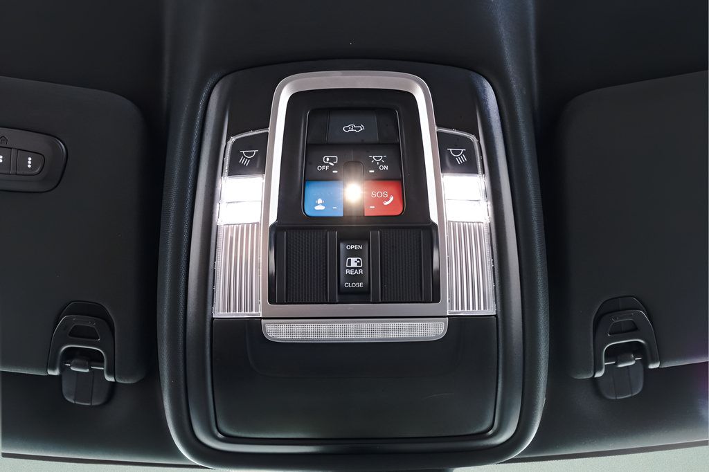 Used 2025 RAM 1500 Rebel w/ Rebel Level 2 Equipment Group AWD/4WD image 21