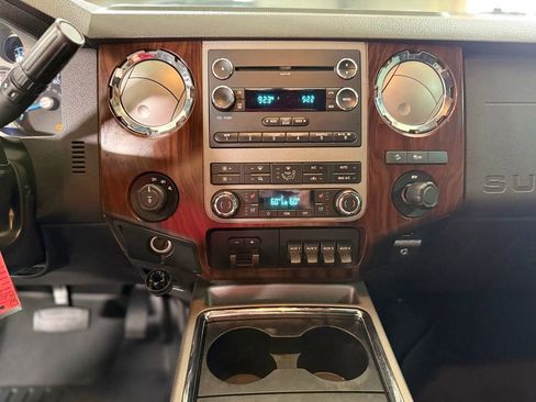 Used 2011 Ford F250 Lariat w/ Lariat Interior Pkg image 15