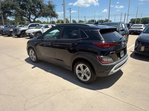 Used 2023 Hyundai Kona SEL w/ Cargo Package AWD/4WD image 4