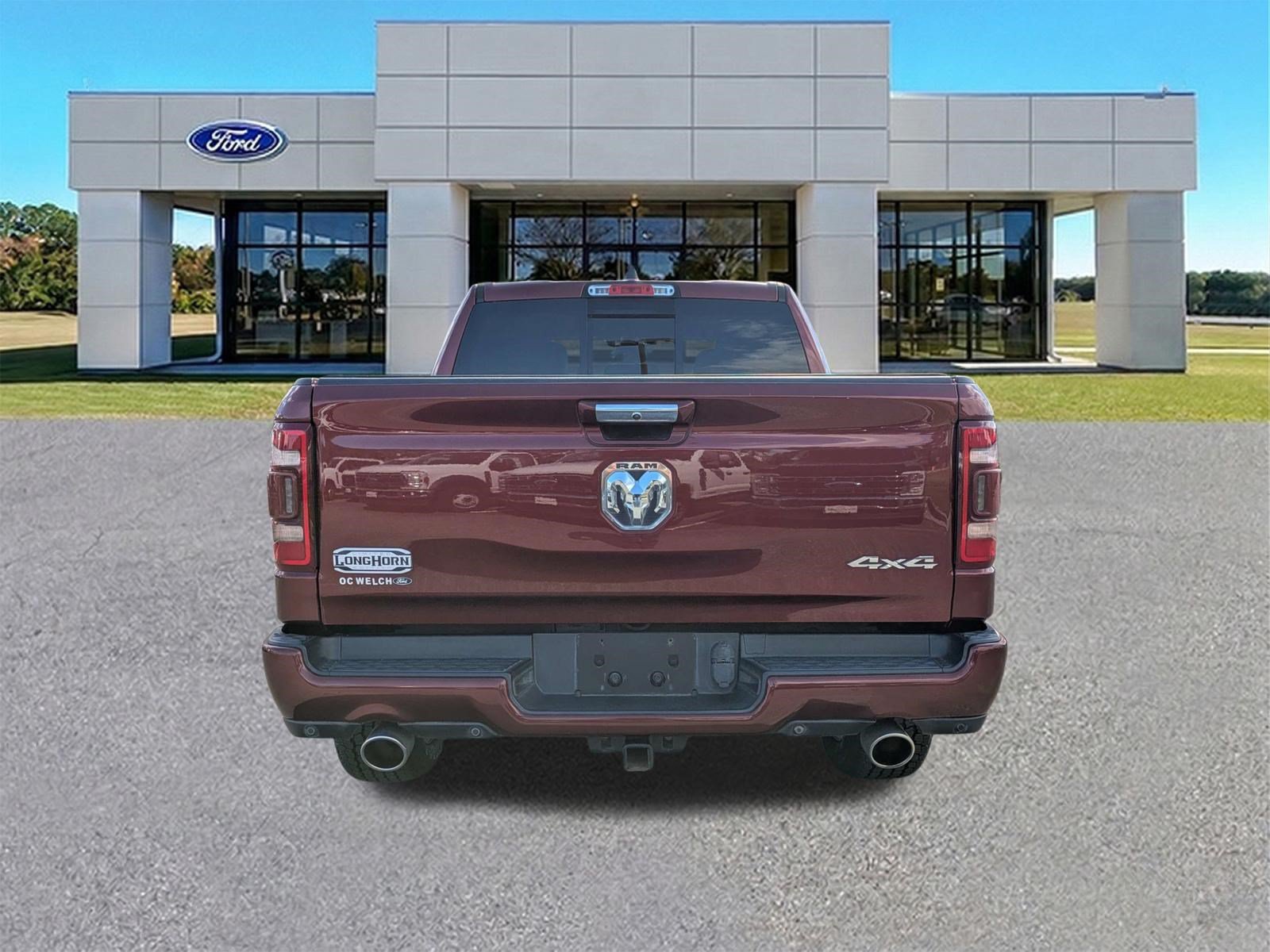Used 2022 RAM 1500 Limited w/ Body Color Bumper Group AWD/4WD image 5
