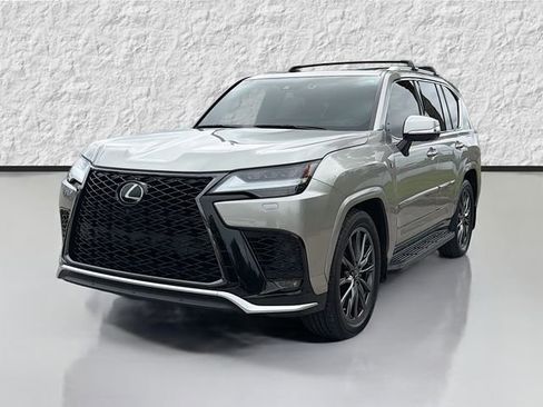 Used 2023 Lexus LX 600 F Sport w/ Accessory Package (A2) AWD/4WD image 7