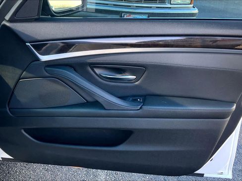 Used 2016 BMW 528i Sedan image 22