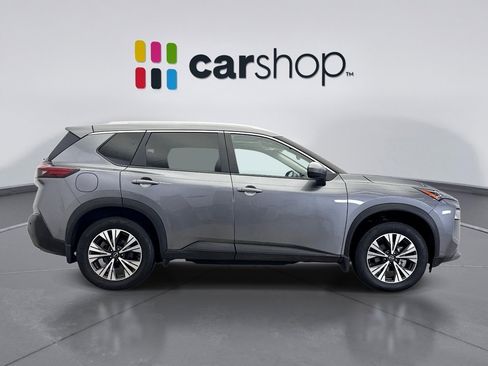 Used 2023 Nissan Rogue SV w/ SV Premium B Package image 6