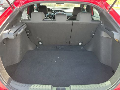 Used 2019 Honda Civic Sport image 11