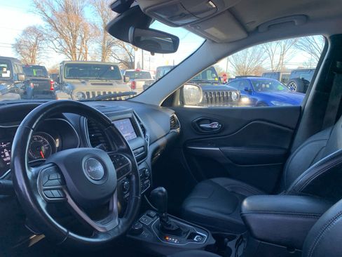 Used 2020 Jeep Cherokee Latitude Lux w/ Trailer Tow Group image 14