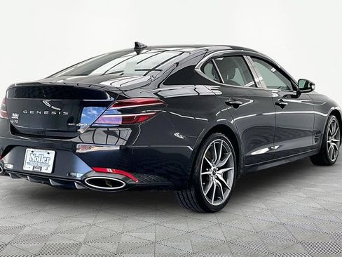 Used 2022 Genesis G70 3.3T AWD/4WD image 2