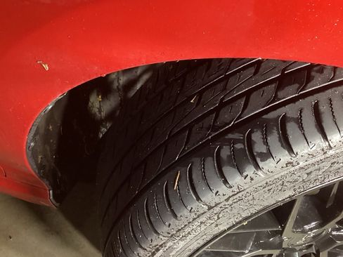 Used 2020 Toyota Camry SE w/ Sunroof Package image 7