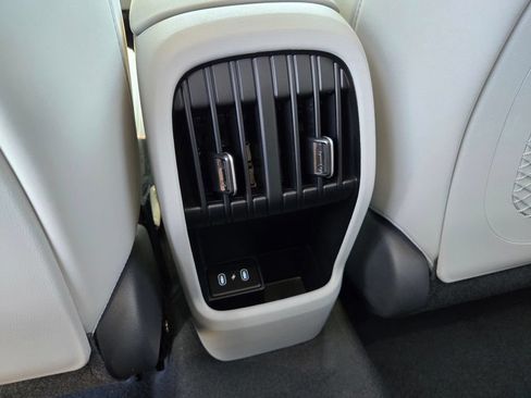 New 2026 Hyundai Kona Limited FWD image 11