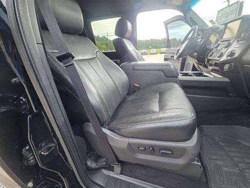 Used 2016 Ford F250 Lariat w/ Lariat Ultimate Package AWD/4WD image 10